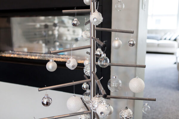 Modern-Metalz-Metal-Christmas-Trees-Our-Work-Close-Up-Ornaments-Clean